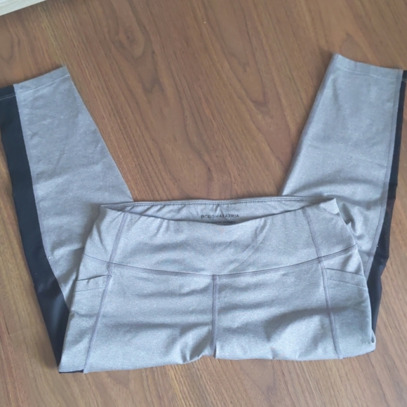 BCBG Maxazria / heather grey / Leggings w/ Mesh panels - Picture 3 of 8